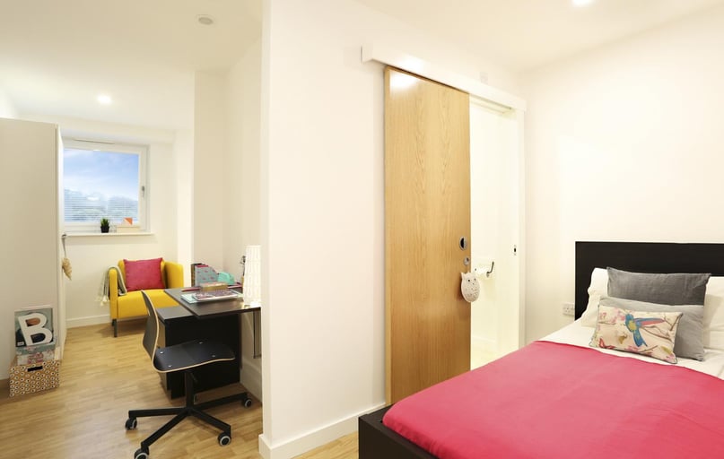 The Midway, Basford, Newcastle under Lyme - Image 1